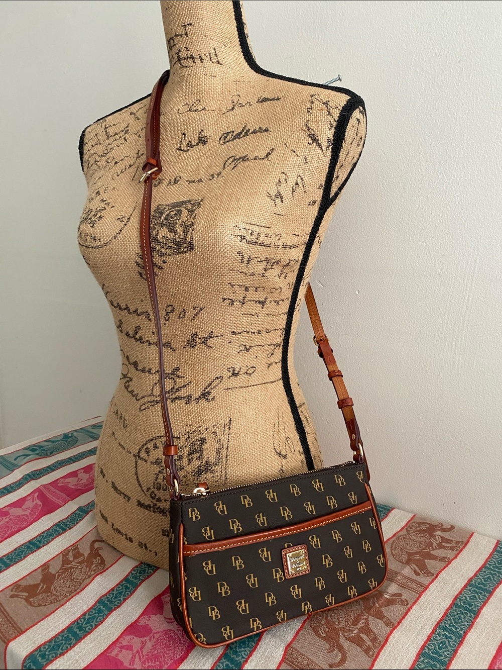 Dooney & Bourke Gretta Lola Pouchette Crossbody In Brown T’Moro